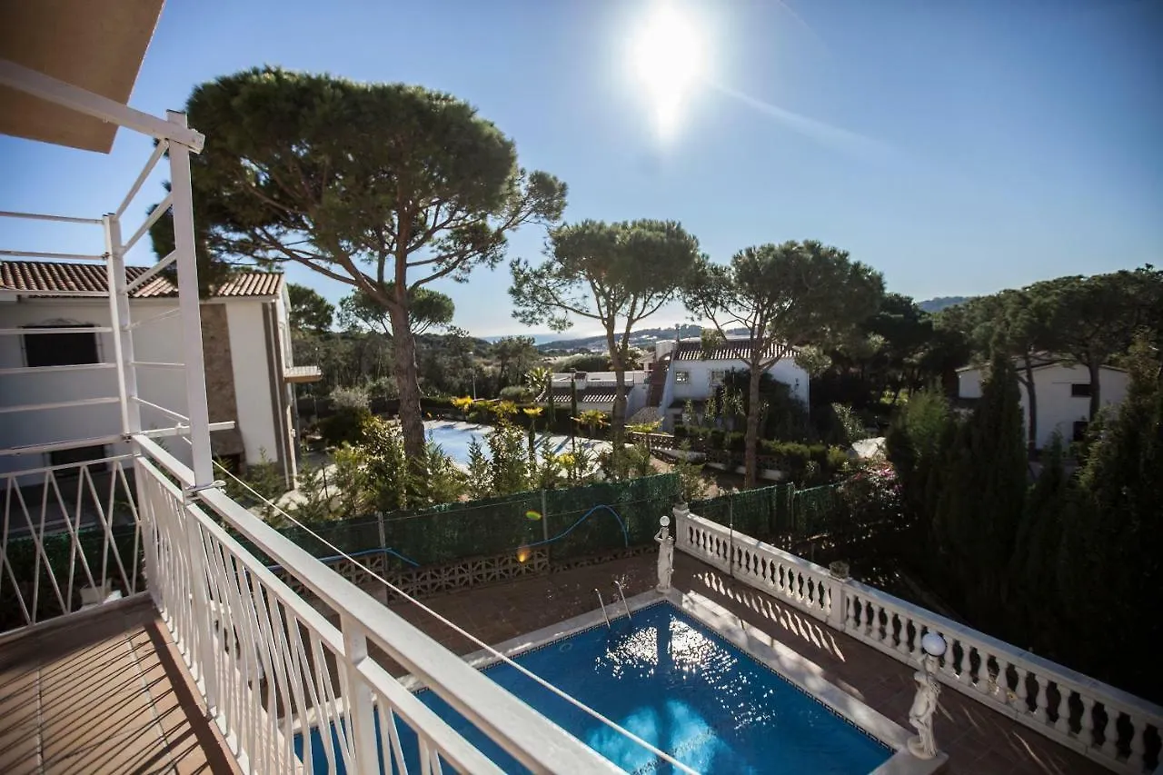 3 Carrer Puig I Cadafalch Hotel Lloret de Mar Villa